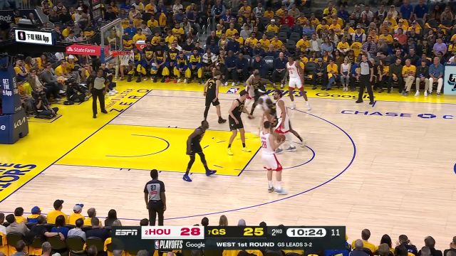 【2025年05月03日 火箭vs勇士集锦】团队篮球默契尽显！火箭多点连线助攻亚当斯轻松击穿防线