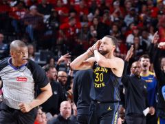 揭秘勇士抢七爆发真因：库里追梦开会见效，32岁神枪觉醒轰9记三分