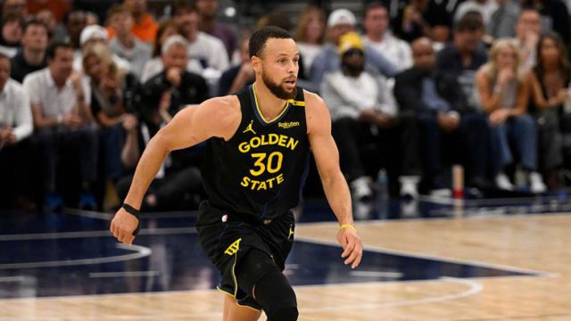 【2025年05月09日 勇士vs森林狼集锦】郭艾伦谈库里腿筋拉伤：不养好会反复 我当年强行复出休了一年多