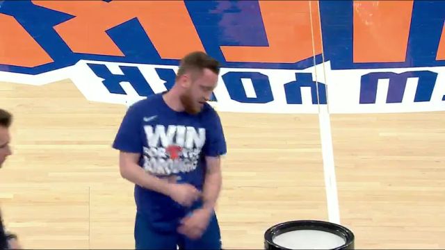 【2025年05月11日】NBA季后赛：凯尔特人vs尼克斯G2第1节英文原声录像回放