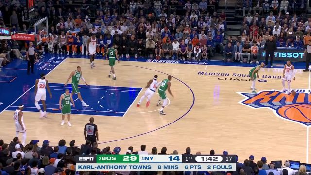【2025年05月11日 凯尔特人vs尼克斯集锦】做球队老大该做的 布伦森节奏变换干拔后仰稳稳命中