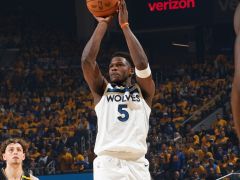 NBA季后赛战报：森林狼险胜勇士总分3-1 华子30分兰德尔31分