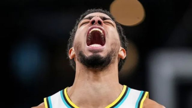 【2025年05月14日 步行者vs骑士集锦】哈利伯顿31分连创纪录：带队连续两年打进东决 詹姆斯发推盛赞