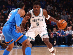 里程碑之夜！爱德华兹得到18分超越狼王加内特，成为森林狼队史季后赛得分第一人！