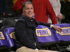 佩总行动！湖人选秀试训2米08两冠中锋！美媒建议选18岁2米21新星