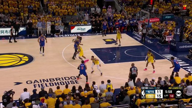 【2025年06月01日 尼克斯vs步行者集锦】展现核心价值！罗宾逊半节贡献5记前场篮板助力球队内线