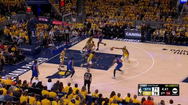 【2025年06月01日 尼克斯vs步行者集锦】西卡内姆布哈德连续抢下皮球 内史密斯不负期待完成灌筐