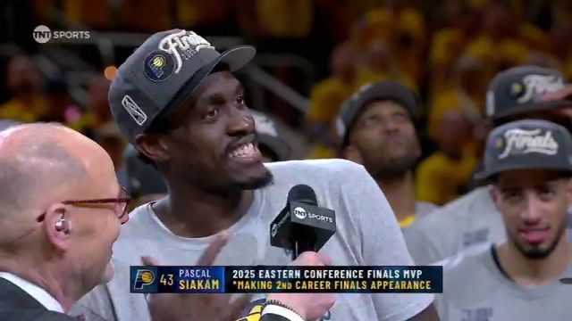 【2025年06月01日 尼克斯vs步行者集锦】实至名归！西亚卡姆凭借系列赛亮眼表现荣膺东决MVP