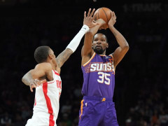 美记：爵士可能成为今夏杜兰特交易的潜在第三方参与者，爵士目前在兜售即将到期的球员