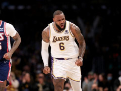 美记：湖人在自由市场开启后的头两天里的操作表现，让詹姆斯及其团队深感失望