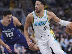 步行者球队未来十年建队基石 哈利伯顿年龄多大