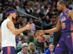 美记：今日杜兰特便具备与火箭签下2年1.22亿美元顶薪提前续约合同的资格