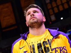 超越年龄的成熟度和自信  东契奇多少岁打职业