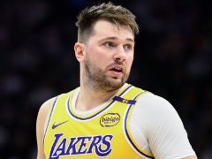 东契奇与独行侠合同结束转投湖人，是陪衬还是？