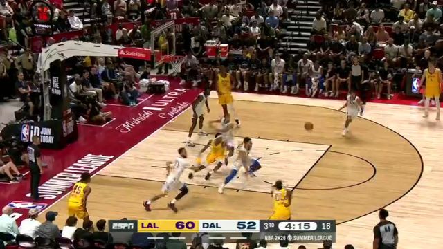 【2025年07月11日 湖人vs独行侠集锦】手感回温！霍尔急停跳投+底角三分缩小比分差距