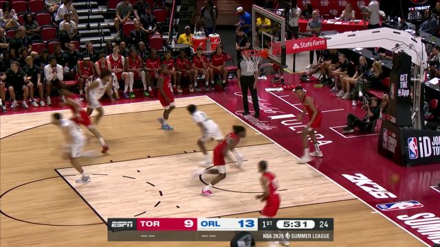 【2025年07月14日 猛龙vs魔术集锦】摧毁一切防守！理查德森冲锋在前以一敌二打板命中