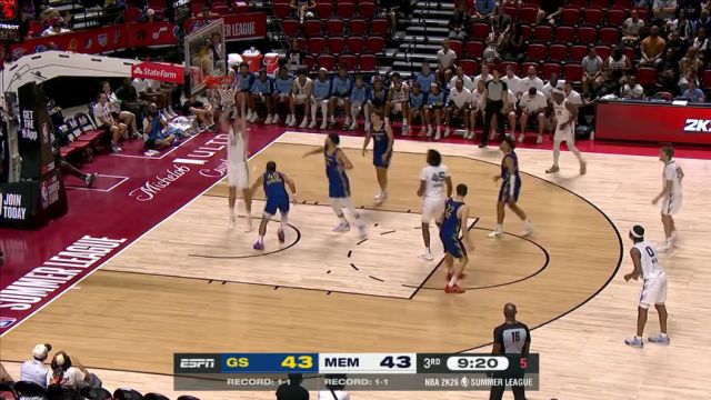 【2025年07月16日 勇士vs灰熊集锦】神来之笔！马格内顶着防守腋下塞球GG-杰克轻松扣篮