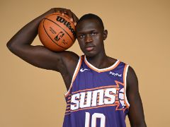 太阳最新内线——卡鲁-马鲁阿奇体重多少？答案：113kg