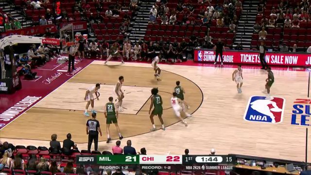 【2025年07月17日】NBA夏季联赛：雄鹿vs公牛第1节英文原声录像回放