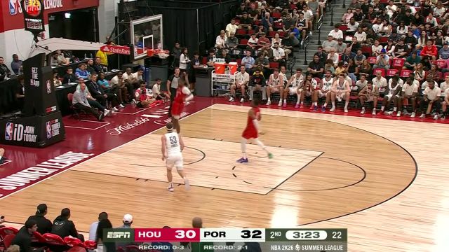 【2025年07月18日 火箭vs开拓者集锦】反击如闪电般迅捷！威尔逊紧密缠绕鬼手抢断暴扣一条龙