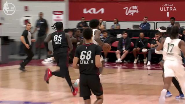 【2025年07月19日 热火vs雄鹿集锦】谁说小防大不行的？史蒂文森迎面大帽马利克-威廉姆斯