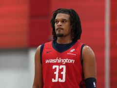 琼斯vs尼克斯集锦 砍下25+11的大号两双率队取胜