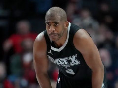 上赛季整个联盟仅有6位球员打满了全部82场，40岁的保罗是这6人中年龄最大的球员