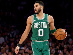 塔图姆最新伤势情况！塔图姆已不需要穿着保护靴，行走状态与常人无异