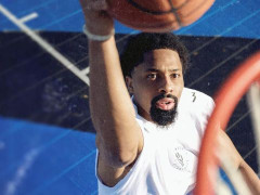 丁威迪开启中国行！自2020年以来361度为丁威迪出了多少款鞋子？