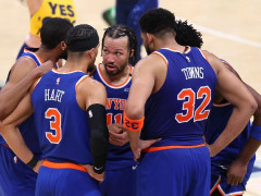 尼克斯登顶首发都和球队签下长期合同，总薪资累计达到7.4亿