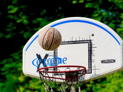 北京男篮官方确认曾凡博计划签约篮网 送祝福首钢永远是最坚强后盾