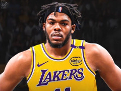 湖媒建议追夏普扎威：湖记模拟3换2方案组新阵 10人轮换时间可重调