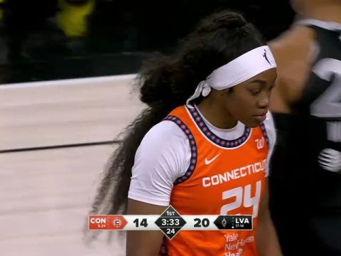 WNBA常规赛：康涅狄格阳光vs拉斯维加斯王牌第1节英文原声回放