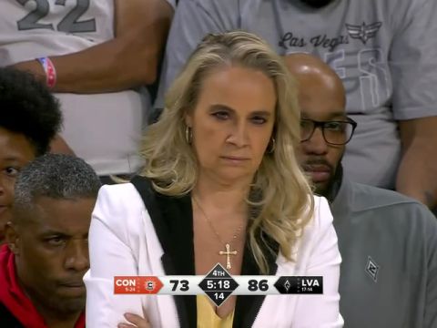 WNBA常规赛：康涅狄格阳光vs拉斯维加斯王牌第4节英文原声回放