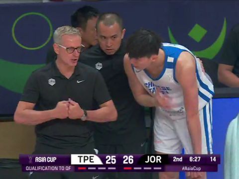 男篮亚洲杯8强资格赛：中国台北vs约旦第2节英文原声回放