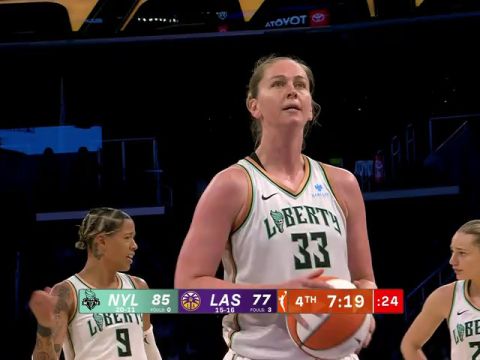 WNBA常规赛：纽约自由人vs洛杉矶火花第4节英文原声回放