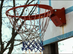 王俊杰谈最后时刻因伤离场：第四节的时候小腿或者大腿突然抽筋了，没什么大问题