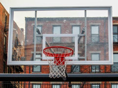 中国男篮力克韩国男篮晋级亚洲杯四强！中国男篮三分命中率下滑，防守成赢球关键