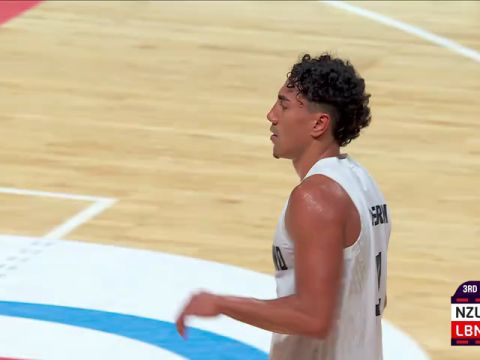 新西兰vs黎巴嫩第3节英文原声回放