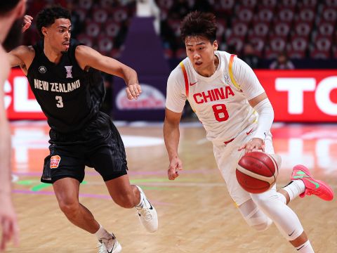 中国98-84新西兰 中国男篮大胜新西兰时隔十年重返亚洲杯决赛