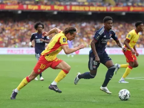 【全场回放】 朗斯vs里昂 (乔迁)