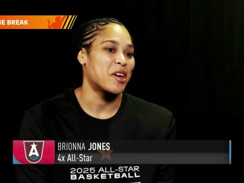 WNBA常规赛：亚特兰大梦想vs拉斯维加斯王牌第2节英文原声回放