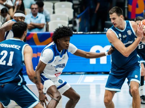 尼加拉瓜70-94阿根廷 布鲁西诺17分阿根廷7人上双轻取尼加拉瓜