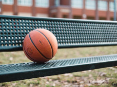 山东男篮重磅引援：3届全明星陈林坚加盟 过去两季连续重伤报销