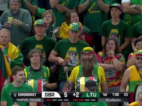 [乔库巴蒂斯上篮]乔库巴蒂斯借瓦兰掩护上篮得手