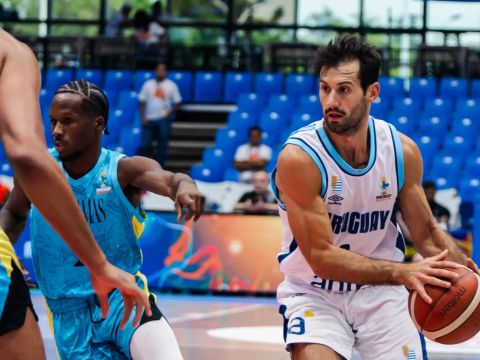 罗德里格斯vs巴哈马集锦 全场轰下33分13助攻得分串联两不误