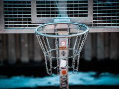 国内媒体人：从辽宁男篮的官宣内容可以看出，是张镇麟想要离开辽宁