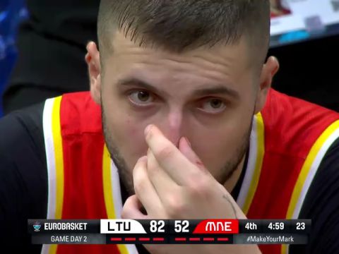 男篮欧洲杯B组小组赛：立陶宛vs黑山共和国第4节中文解说回放
