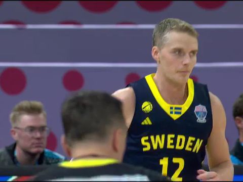 男篮欧洲杯B组小组赛：德国vs瑞典第4节英文原声回放