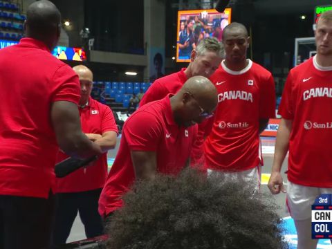 加拿大vs哥伦比亚第3节英文原声回放